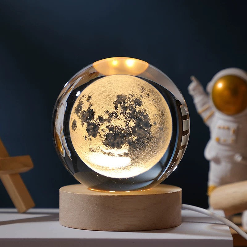 Crystal ball night light, creative atmosphere planet bedside lamp crystal desktop ornaments
