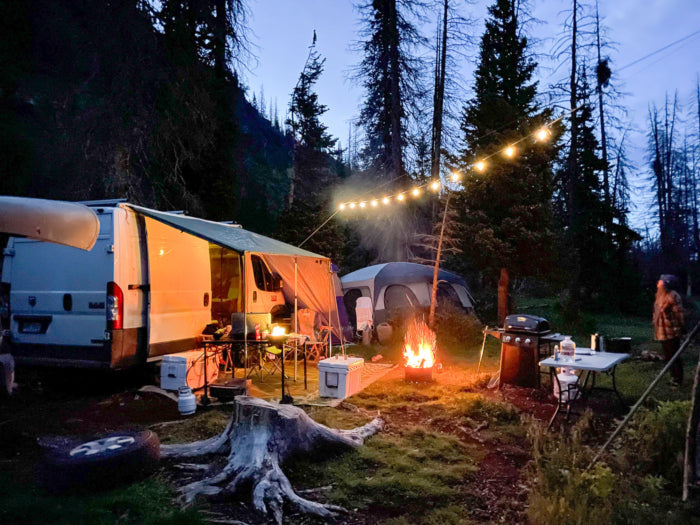 How to Create a Comfortable Tent Setup for Hot Weather Camping 🛖🌬️